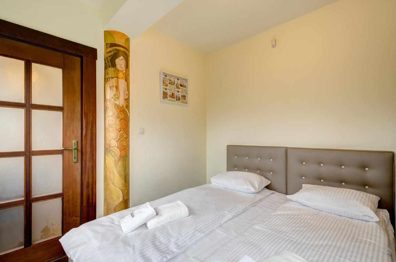 سوبوت Dom & House - Chopina Apartment With Garden المظهر الخارجي الصورة